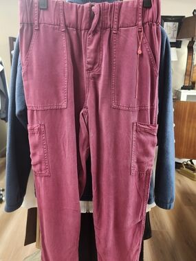 Laurie Felt Rose Elastic Waist Cargo Pants
